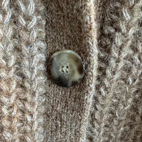 Sézane Emile Cardigan - Picture 4 of 11